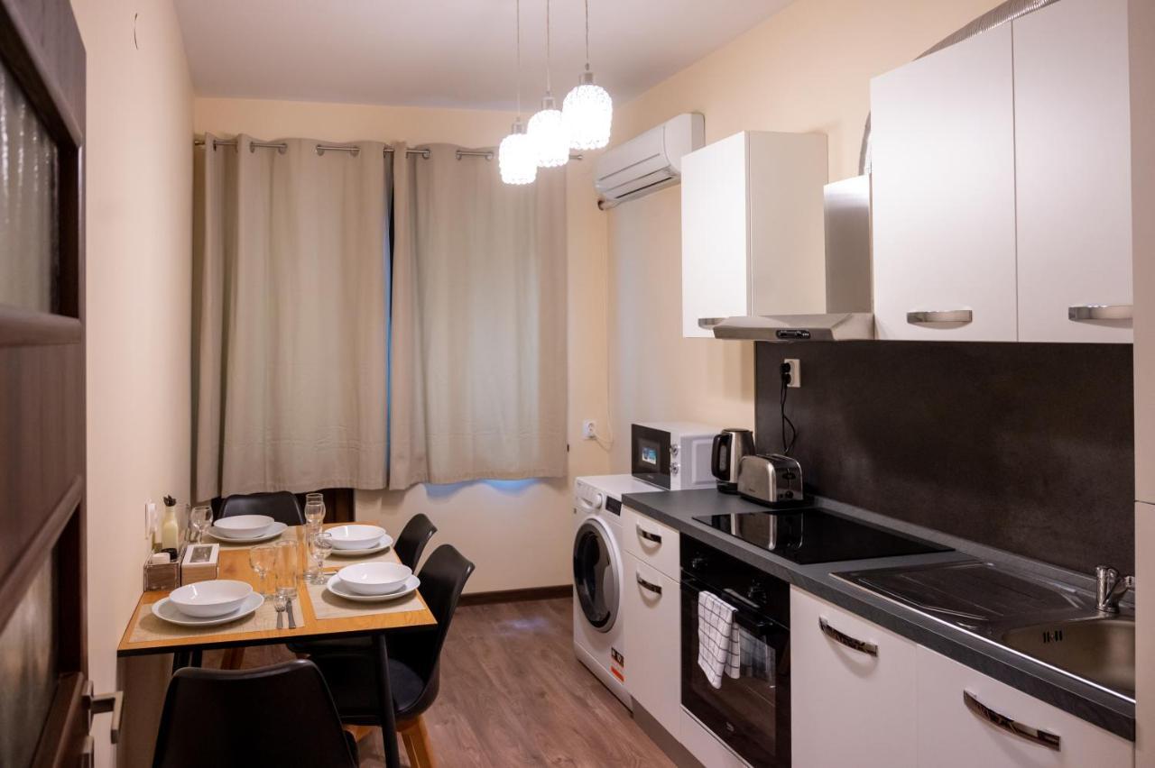 Design 1Bdr Apartment In Top Center - Free Parking Sofia Exterior photo